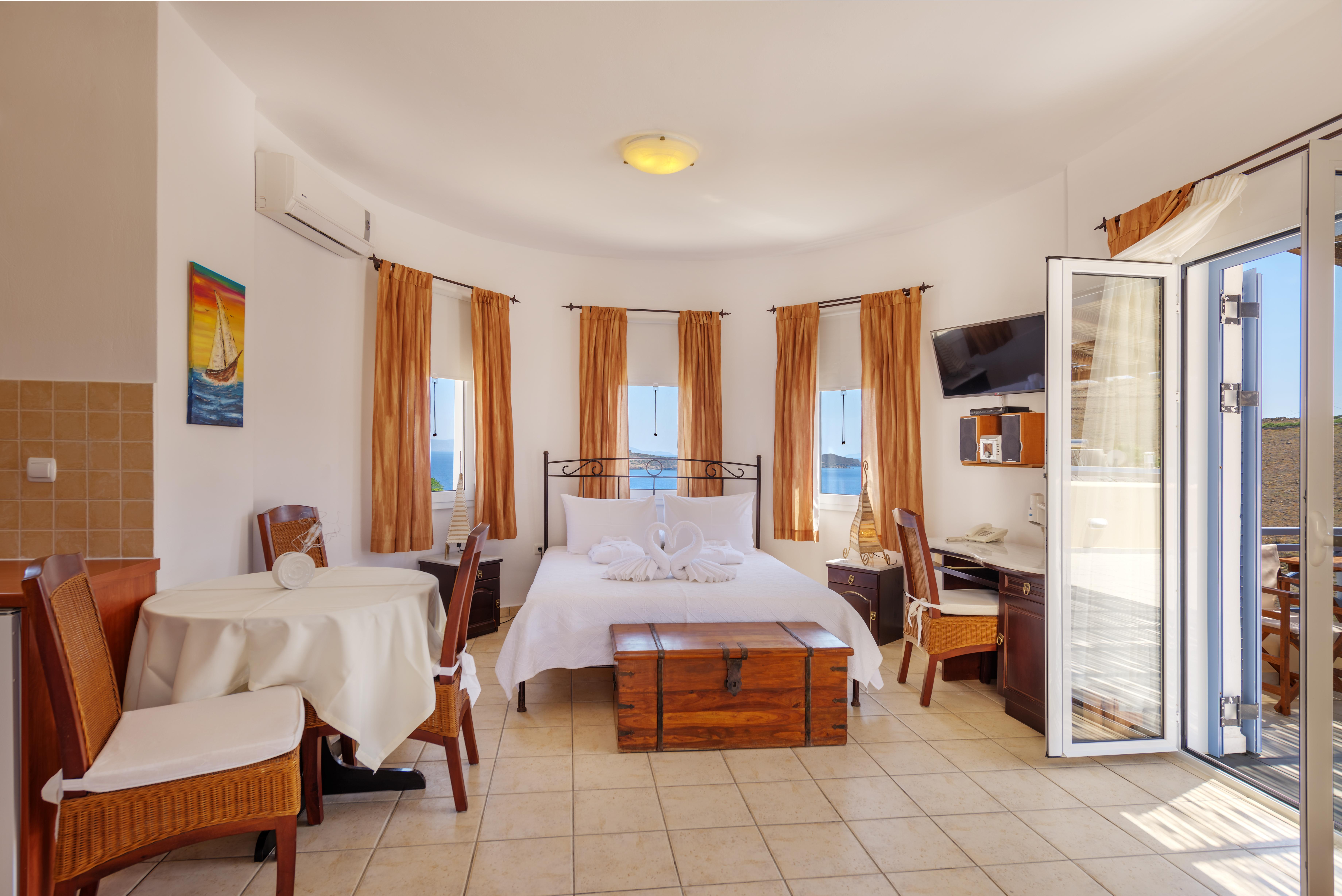 Sunrise Beach Suites 아졸림노스 외부 사진